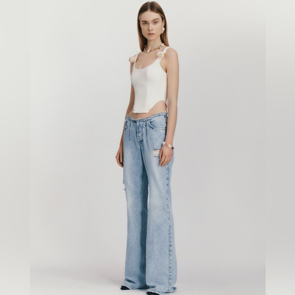 The MANNEI Nula High Rise Flare Jeans in Denim, Lt Blue, NWT, Size 34 - Picture 7 of 16
